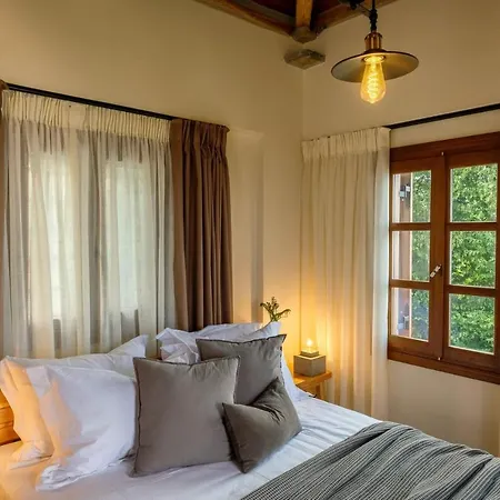 Gasthof Adama Mourésion