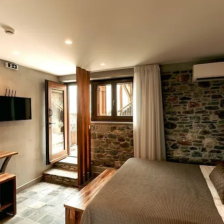 Adama Casa de hóspedes 4*