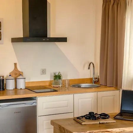 Casa de hóspedes Adama 4*