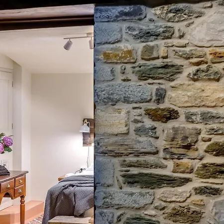 Πανσιόν Adama Mourésion