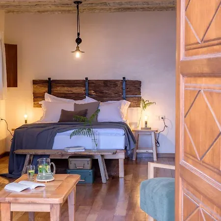 Adama Πανσιόν