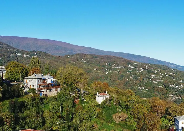 Adama Πανσιόν 4*